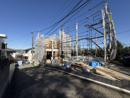 南道路にて日当良好！(外観)